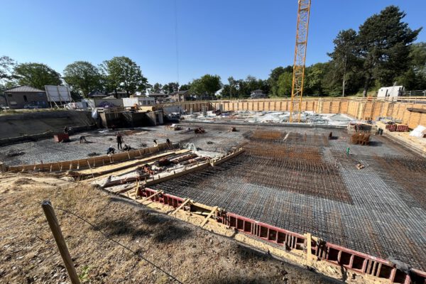 Baustart-und-Bau-der-Tiefgarage-6-Dachbau